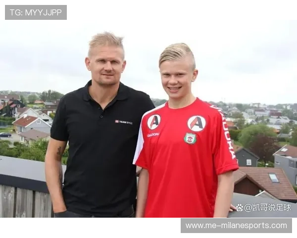 足球巨星亲自劝说儿子投身足球事业展现父爱与期望